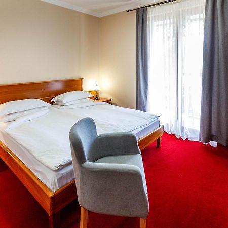 Hotel Vila Lago Палич Экстерьер фото