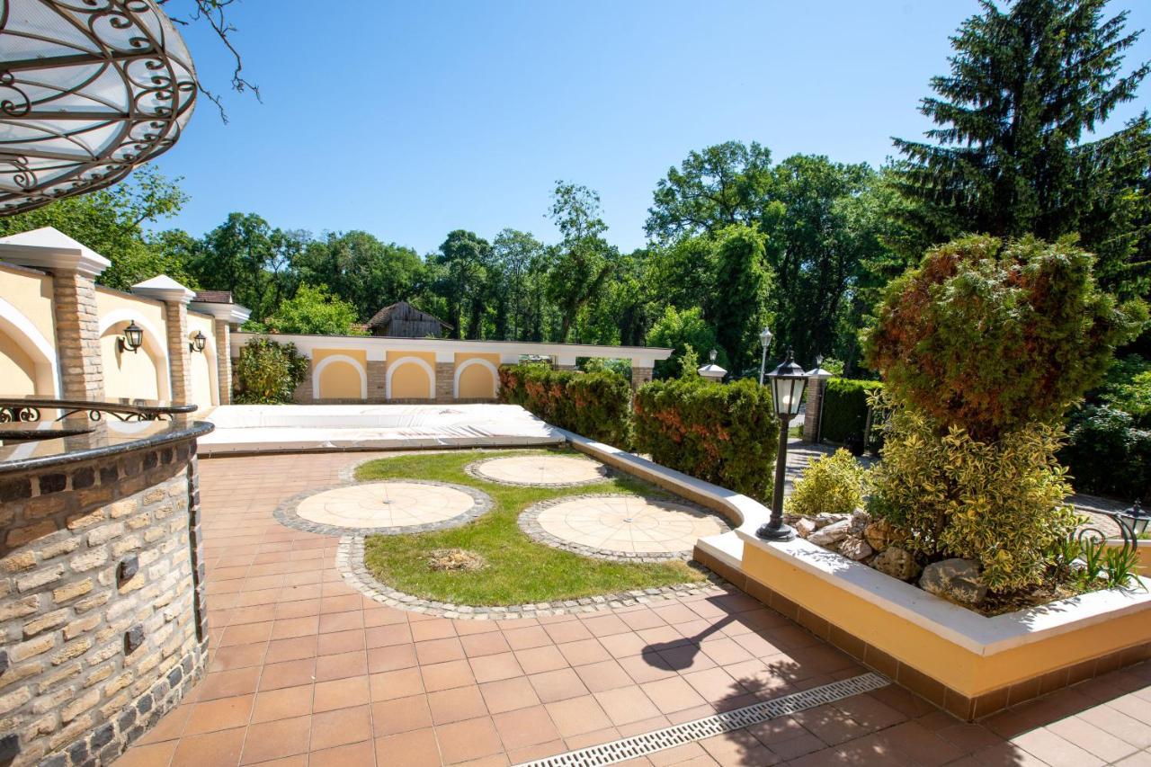 Hotel Vila Lago Палич Экстерьер фото