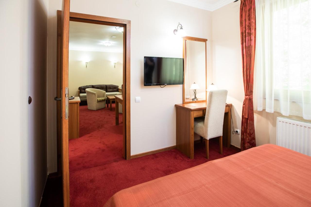 Hotel Vila Lago Палич Экстерьер фото
