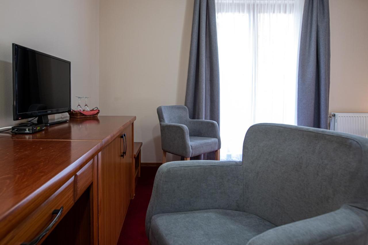 Hotel Vila Lago Палич Экстерьер фото